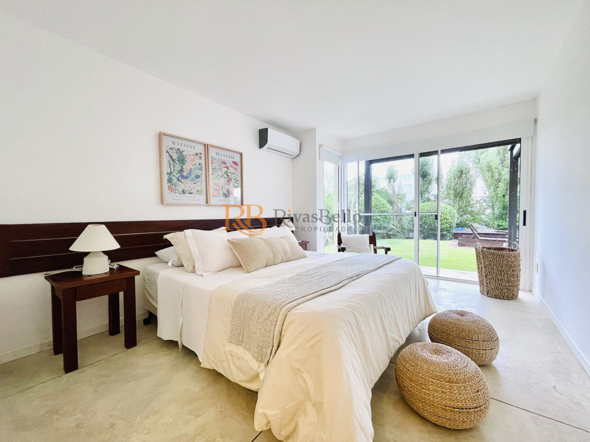 Casa ID.56 - Excelente Casa de 5 Dormitorios en Manantiales, Punta del Este