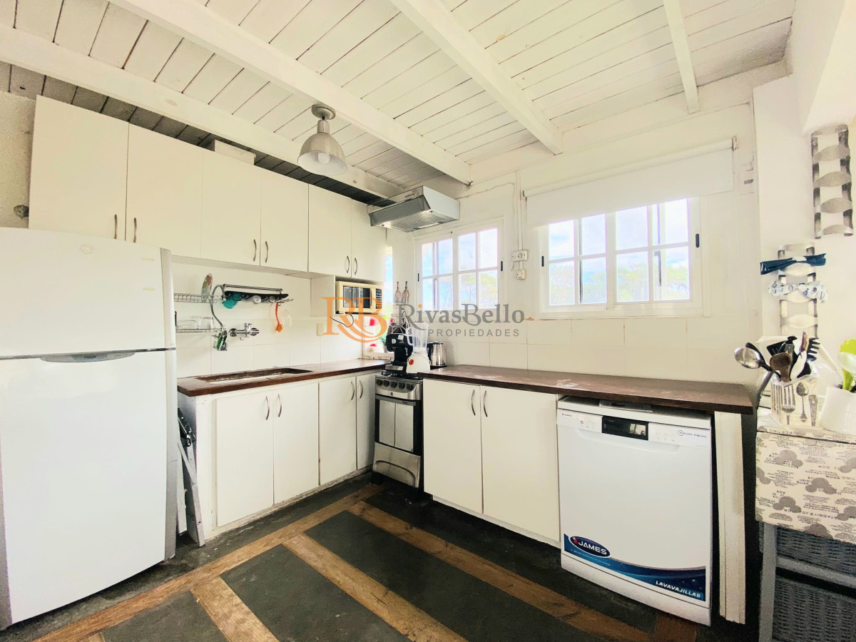 Casa ID.63 - Excelente Casa de 4 Dormitorios en Montoya, La Barra