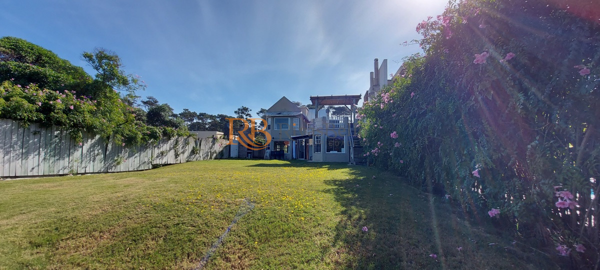 Casa ID.63 - Excelente Casa de 4 Dormitorios en Montoya, La Barra