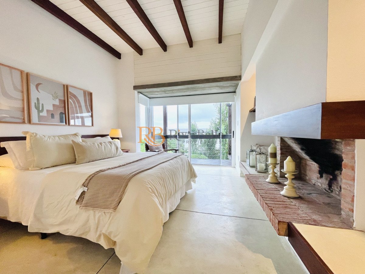 Casa ID.56 - Excelente Casa de 5 Dormitorios en Manantiales, Punta del Este
