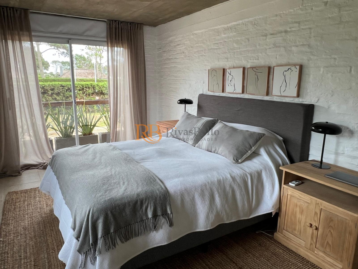 Casa ID.46 - Excelente casa moderna de 4 Dormitorios más dependencia en barrio privado Pinar del Faro, José Ignacio 