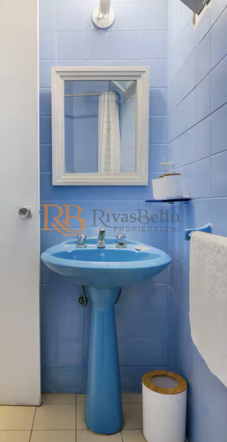 Casa ID.71 - Gran Casa en Venta sobre el Mar de 5 Dormitorios y Dependencia en Península, Punta del Este
