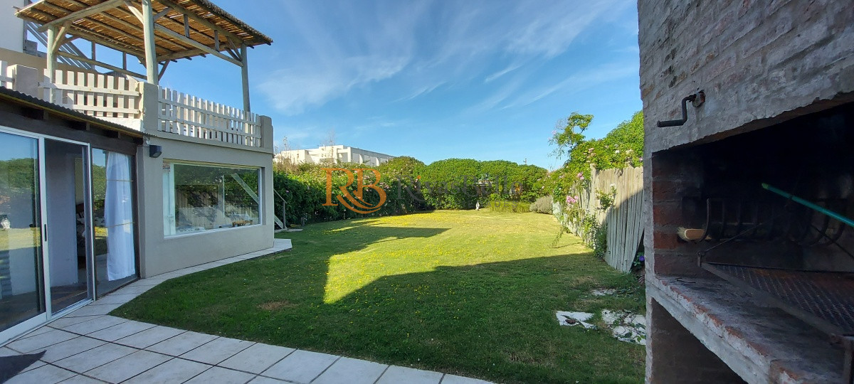 Casa ID.63 - Excelente Casa de 4 Dormitorios en Montoya, La Barra