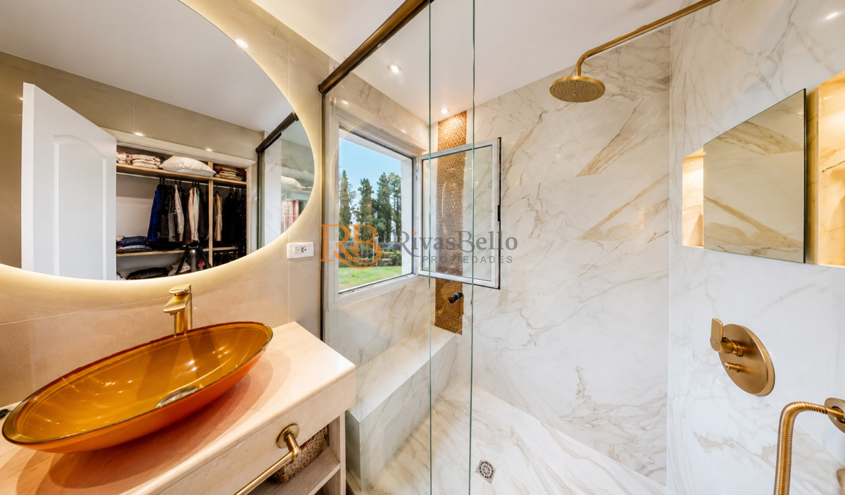 Casa ID.69 - Excelente Casa de 5 Dormitorios en Barrio Privado La Arbolada, Punta del Este