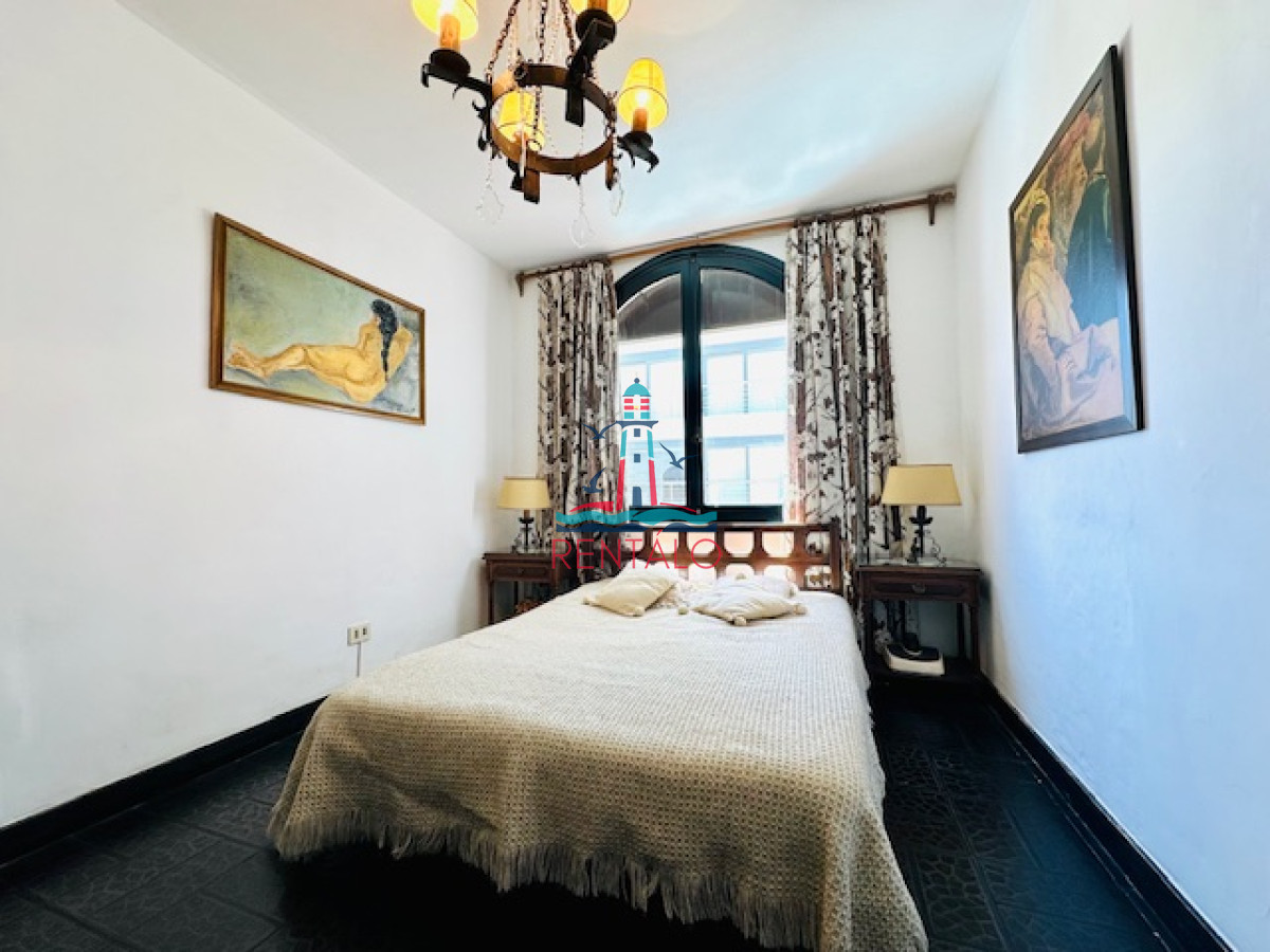 Apartamento ID.61 - Venta de apartamento de 3 dormitorios y 2 baños a metros del Mar en Playa Mansa