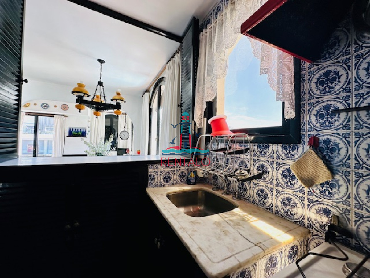 Apartamento ID.61 - Venta de apartamento de 3 dormitorios y 2 baños a metros del Mar en Playa Mansa
