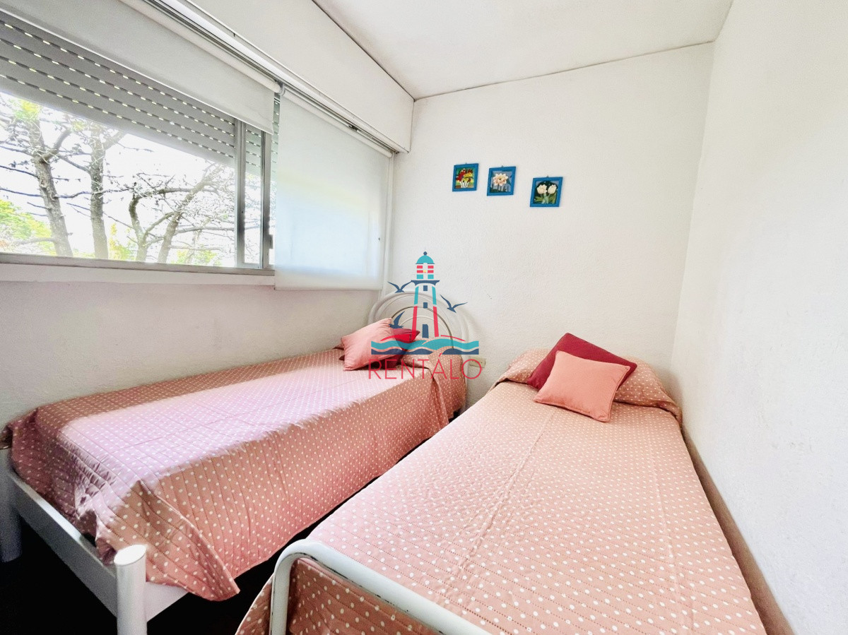 Apartamento ID.291 - Apartamento de 2 Dormitorios en Punta del este Aidy Grill a Pocos Metros de Playa Brava - Venta