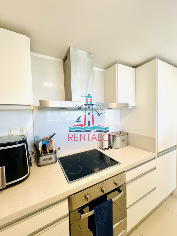 Apartamento ID.569 - Venta de Apartamento de 2 Dormitorios y Parrillero en la Loma de la Ballena en exclusivo complejo