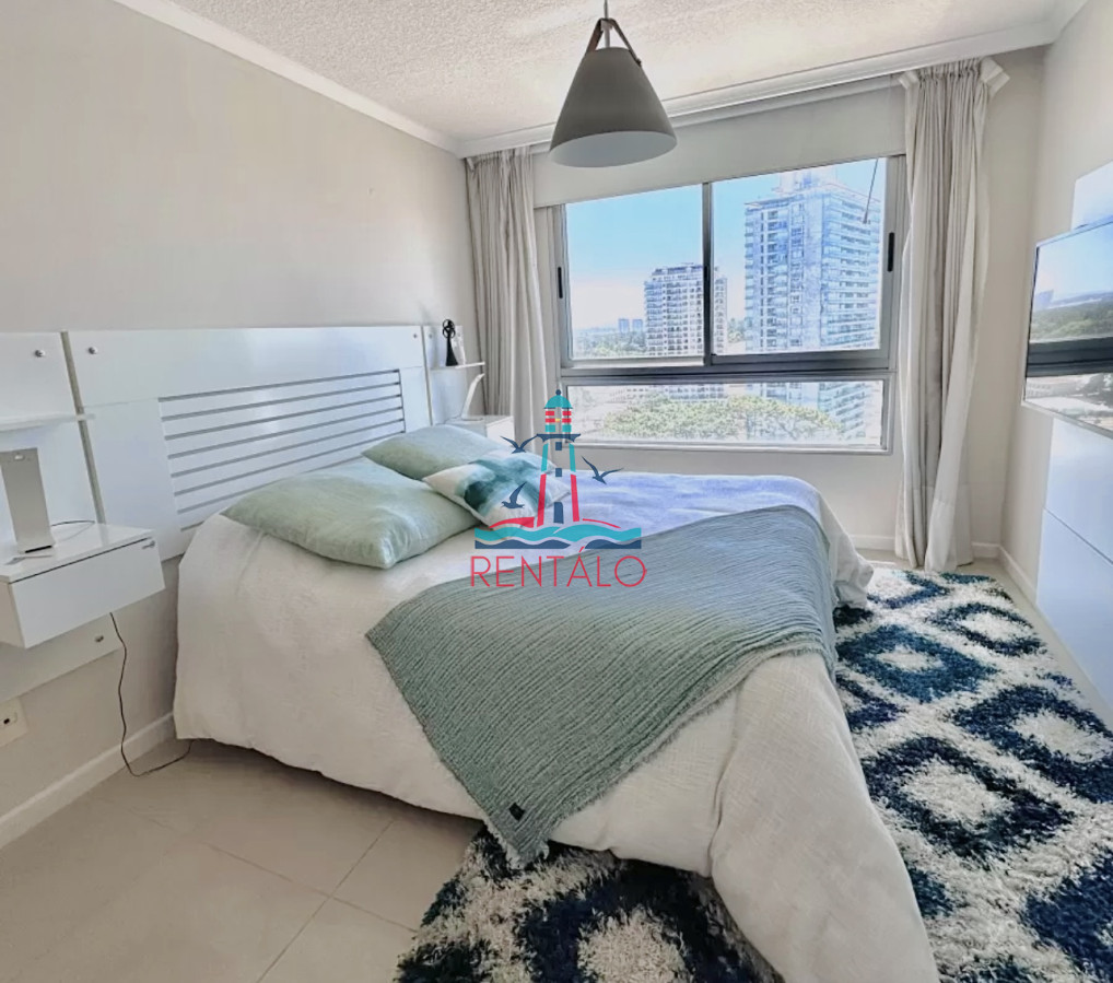 Apartamento ID.485 - Apartamento de 3 Dormitorios en Venta, Ocean Drive Punta del Este