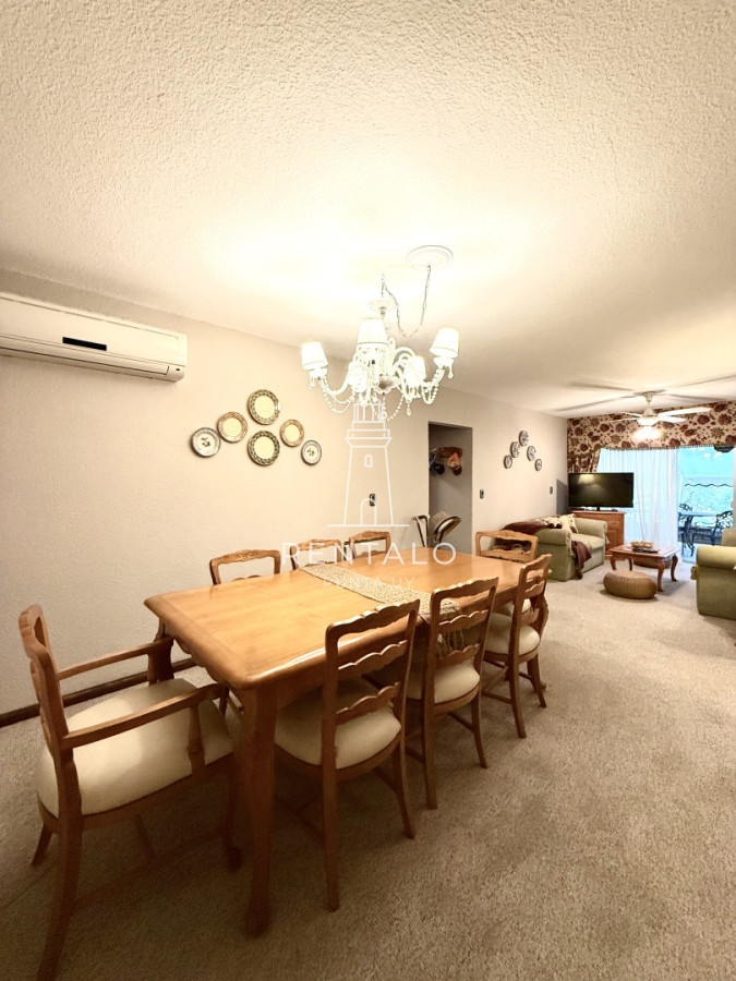 Apartamento ID.1024 - Apartamento en venta en Punta del este 4 dormitorios