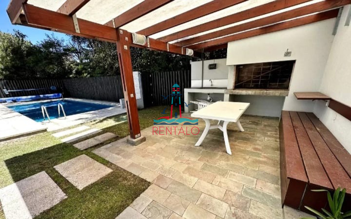 Apartamento ID.253 - Apartamento  de 1 dormitorio en Punta del Este playa brava