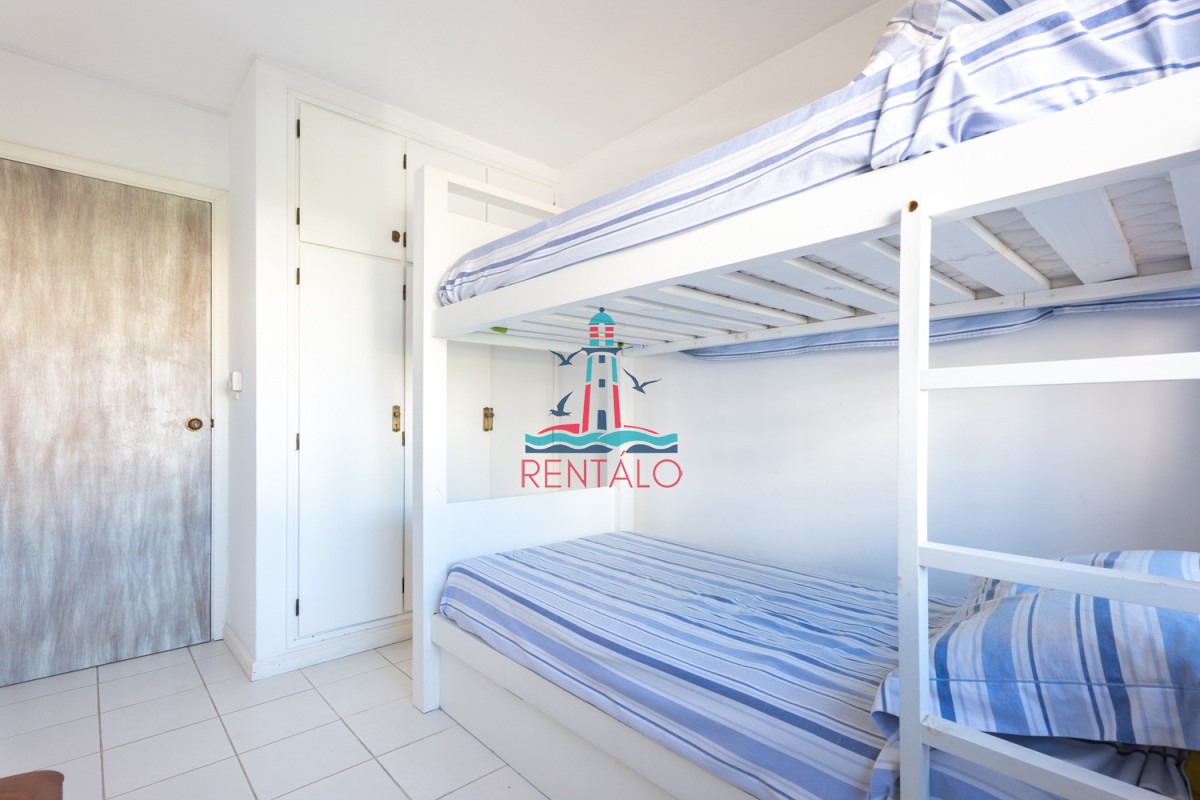 Apartamento ID.95 - Apartamento en venta de 2 dormitorios Punta del Este playa el Emir