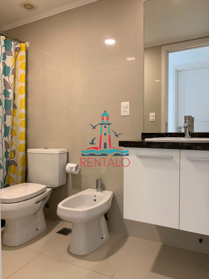Apartamento ID.98 - Apartamento en venta de 2 Dormitorios en Roosevelt - Punta del Este