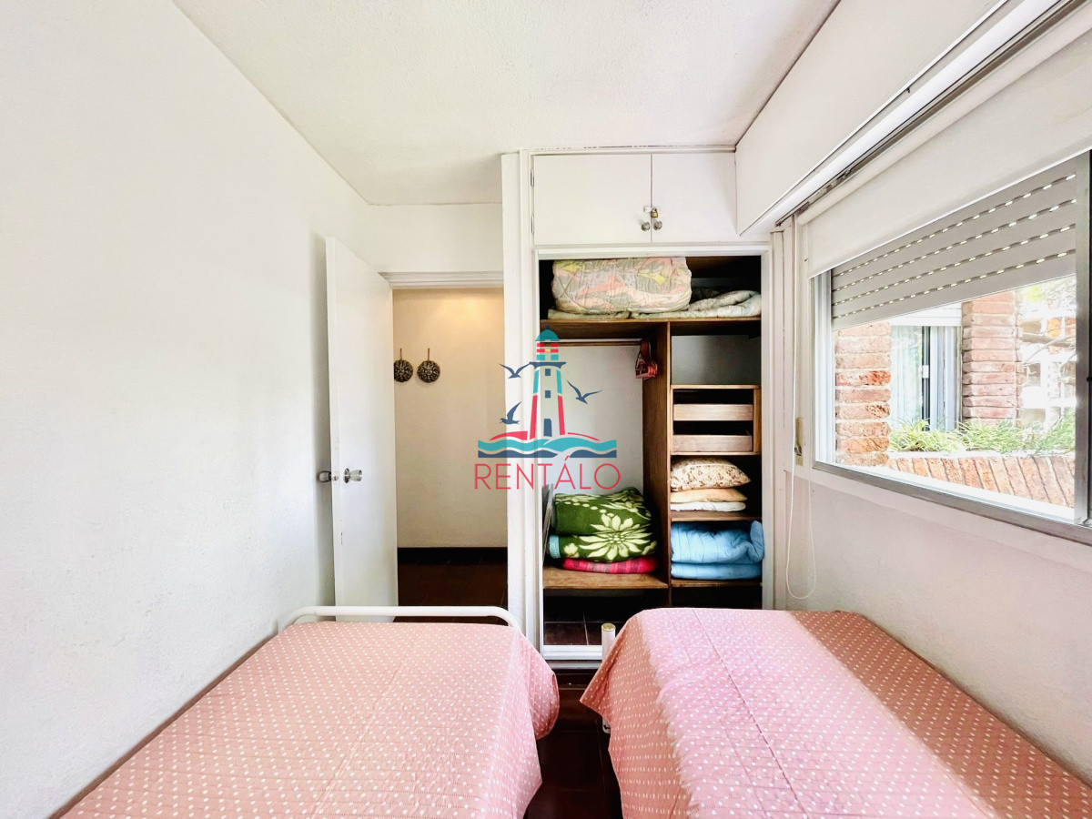 Apartamento ID.291 - Apartamento de 2 Dormitorios en Punta del este Aidy Grill a Pocos Metros de Playa Brava - Venta