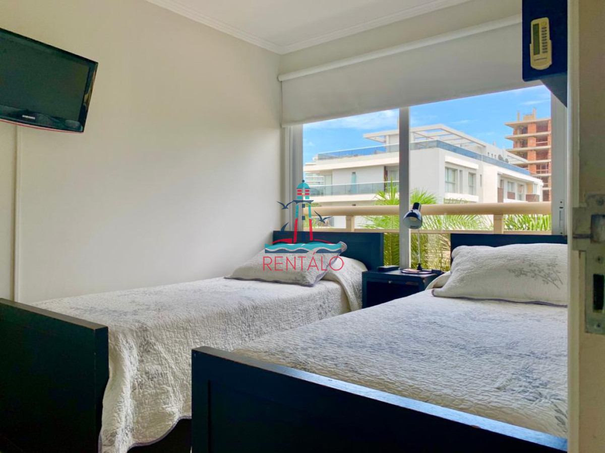Apartamento ID.101 - Apartamento en venta 3 dormitorios en Punta del este playa brava