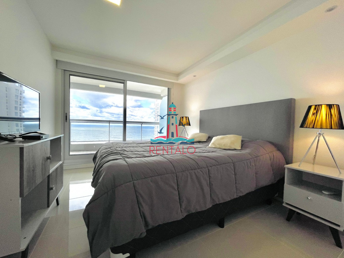 Apartamento ID.682 - Apartamento en venta en Punta del este 2 dormitorios con parrillero OPORTUNIDAD!