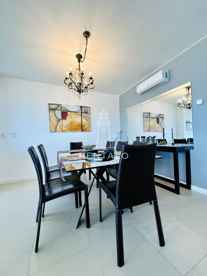 Apartamento ID.879 - Apartamento en venta 3 Dormitorios más Dependencia Punta del este playa brava, Torre Le Parc