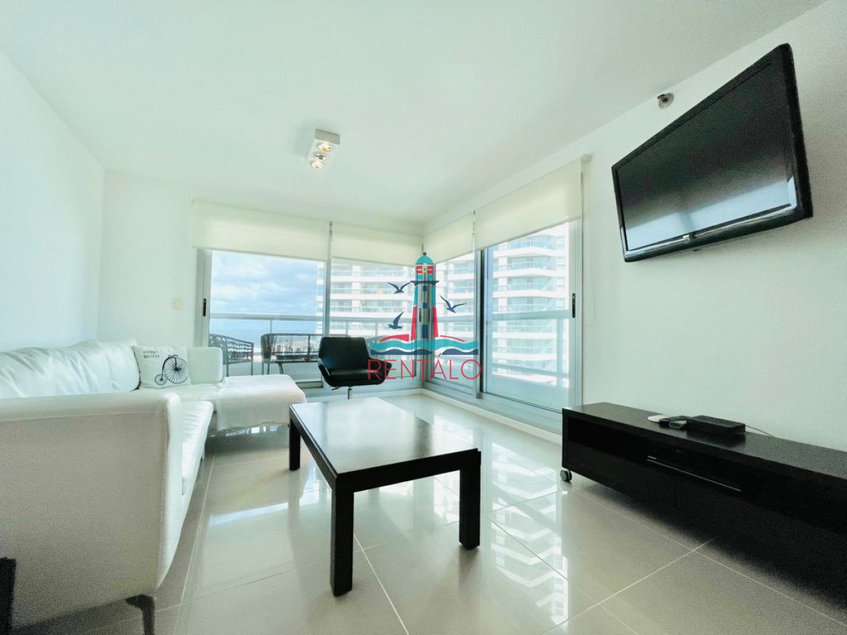 Apartamento ID.43 - Apartamento de 2 dormitorios en Punta del Este, amplio y luminoso