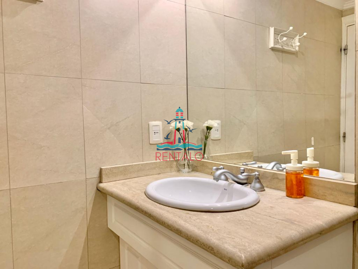 Apartamento ID.101 - Apartamento en venta 3 dormitorios en Punta del este playa brava