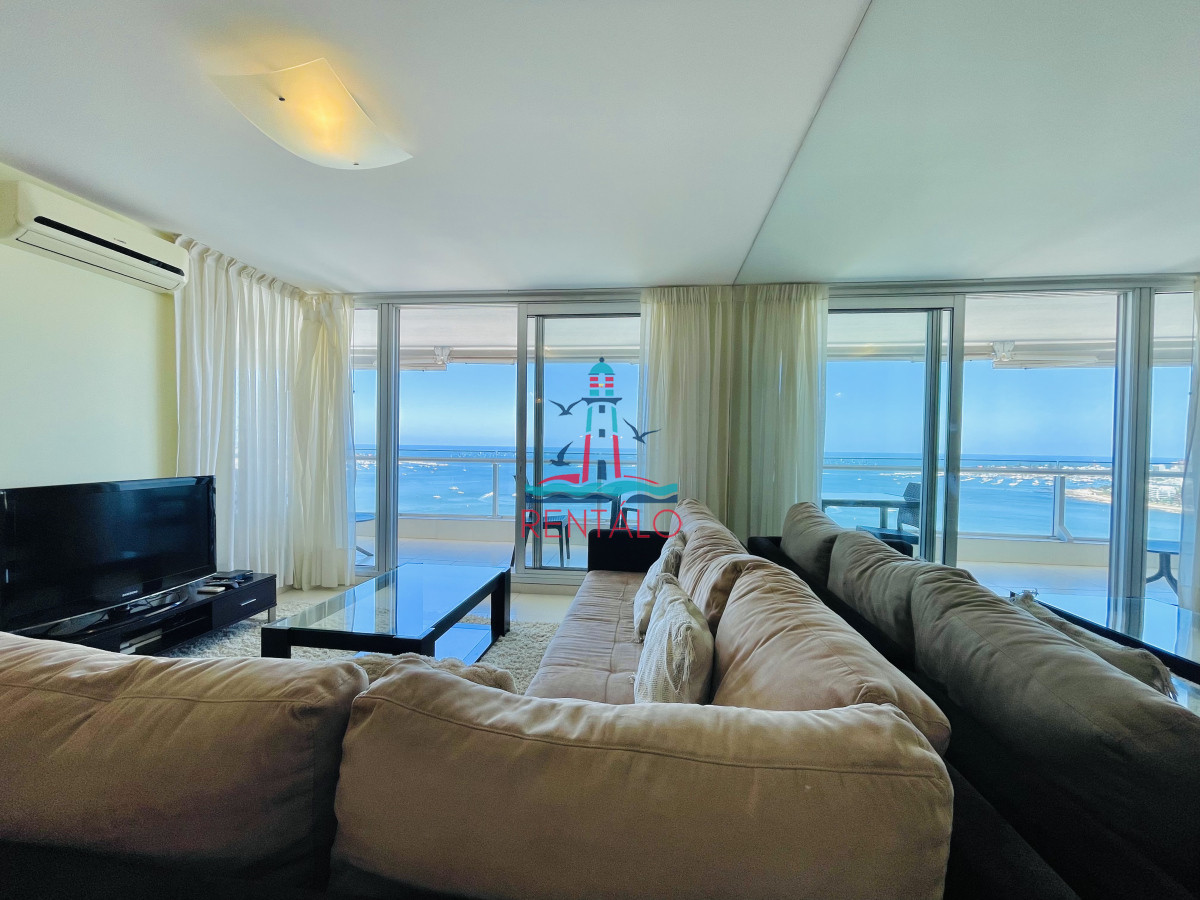 Apartamento ID.562 - Apartamento en alquiler en punta del este de 2 Dormitorios con Vista al Mar, Playa Mansa