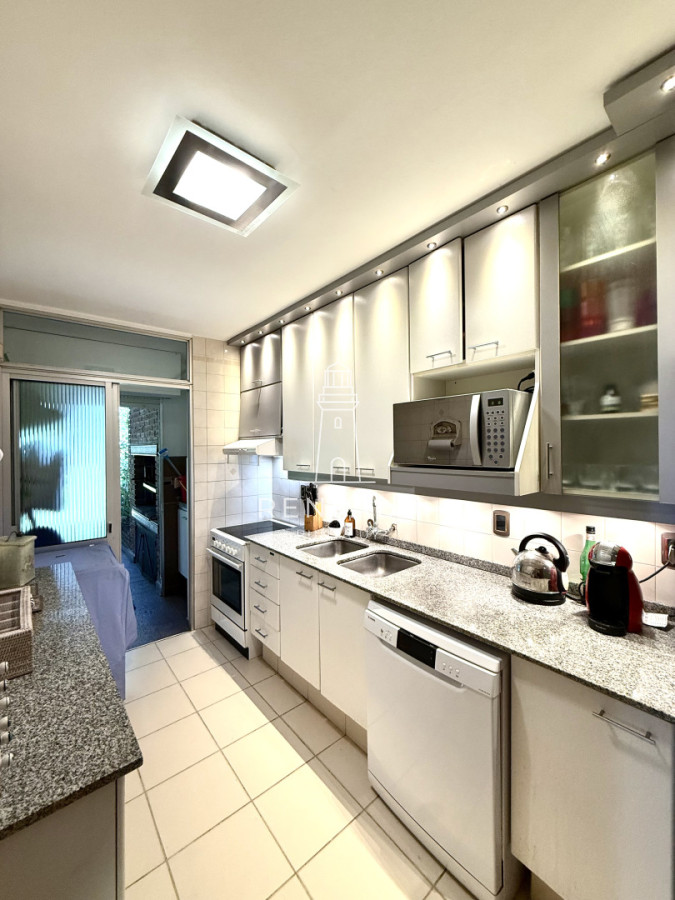 Apartamento ID.1024 - Apartamento en venta en Punta del este 4 dormitorios