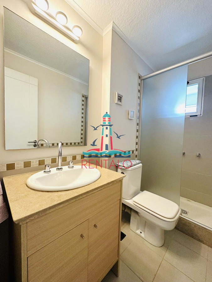 Apartamento ID.485 - Apartamento de 3 Dormitorios en Venta, Ocean Drive Punta del Este