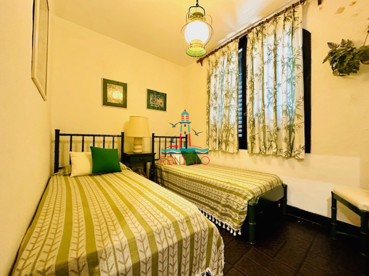 Apartamento ID.61 - Venta de apartamento de 3 dormitorios y 2 baños a metros del Mar en Playa Mansa
