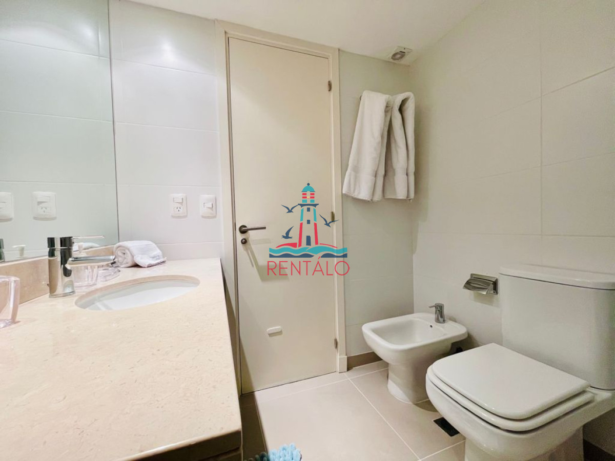 Apartamento ID.43 - Apartamento de 2 dormitorios en Punta del Este, amplio y luminoso