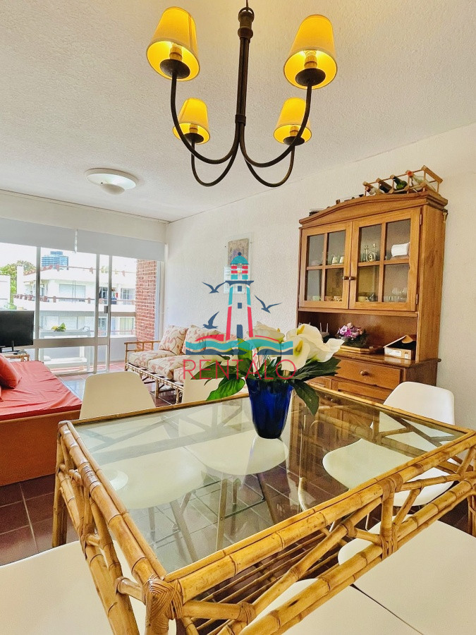 Apartamento ID.291 - Apartamento de 2 Dormitorios en Punta del este Aidy Grill a Pocos Metros de Playa Brava - Venta