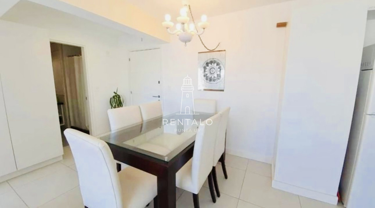 Apartamento ID.942 - Venta de apartamento de 2 Dormitorios en el corazón de la Península, Torre con servicios