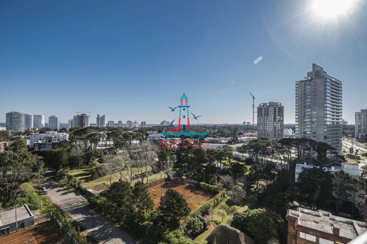 Apartamento ID.361 - Oportunidad en Venta! Apartamento de 2 Dormitorios en Ocean Drive, Punta del Este