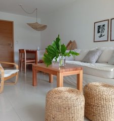 Apartamento  de 1 dormitorio en Punta del Este playa brava