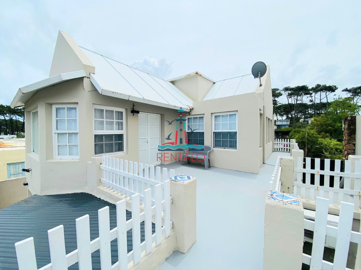 Casa ID.248 - Casa de 4 Dormitorios en Montoya, La Barra Punta del Este