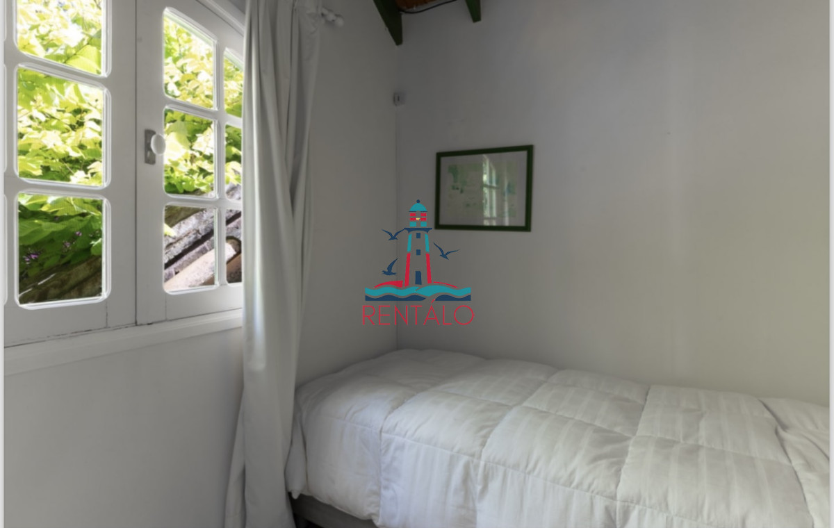 Casa ID.512 - casa en alquiler de temporada en punta del este 4  dormitorios mas dependencia y piscina en Montoya