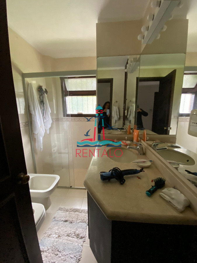 Casa ID.618 - Alquiler de casa en Punta del este 3 dormitorios 