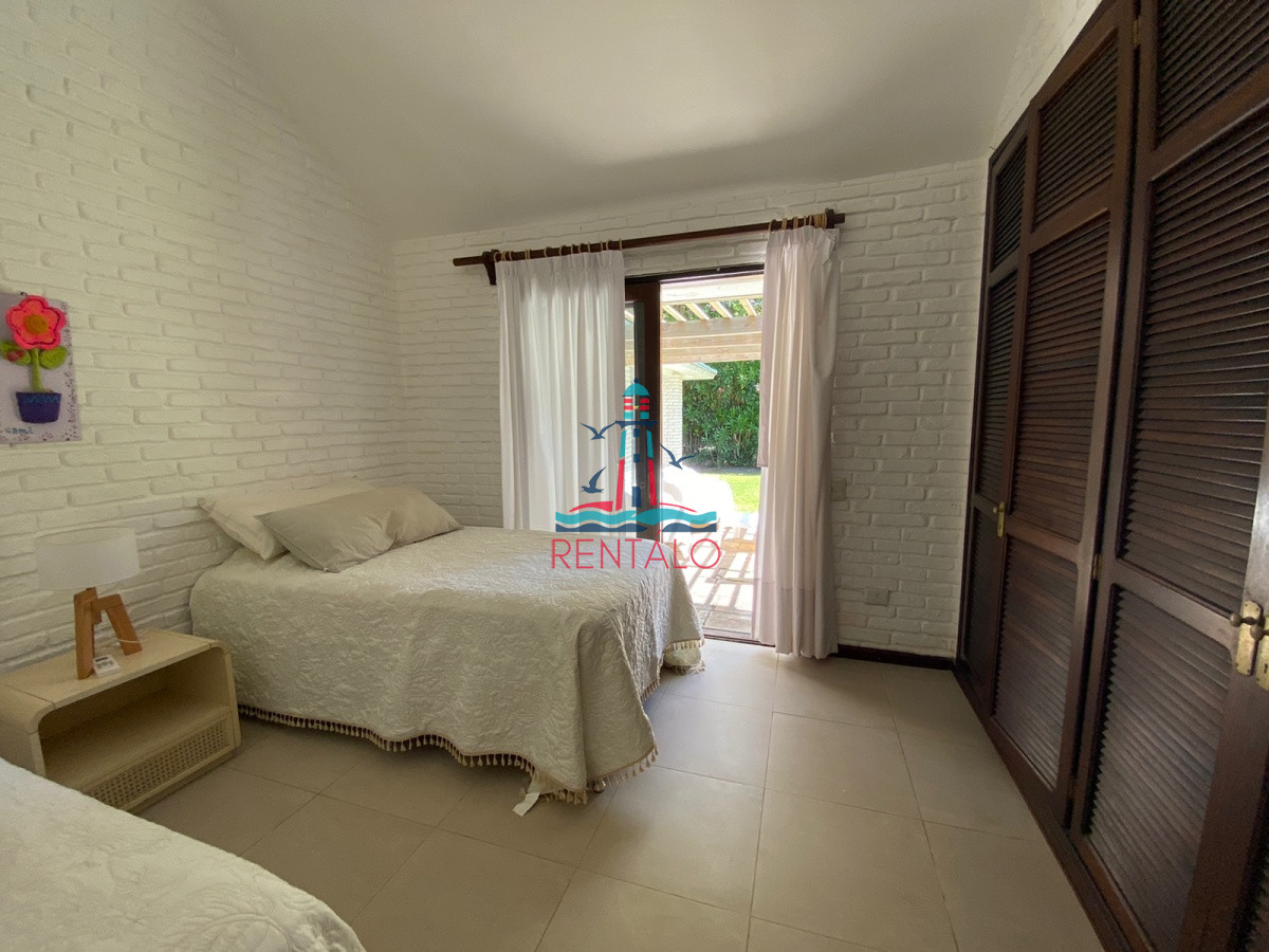 Casa ID.618 - Alquiler de casa en Punta del este 3 dormitorios 
