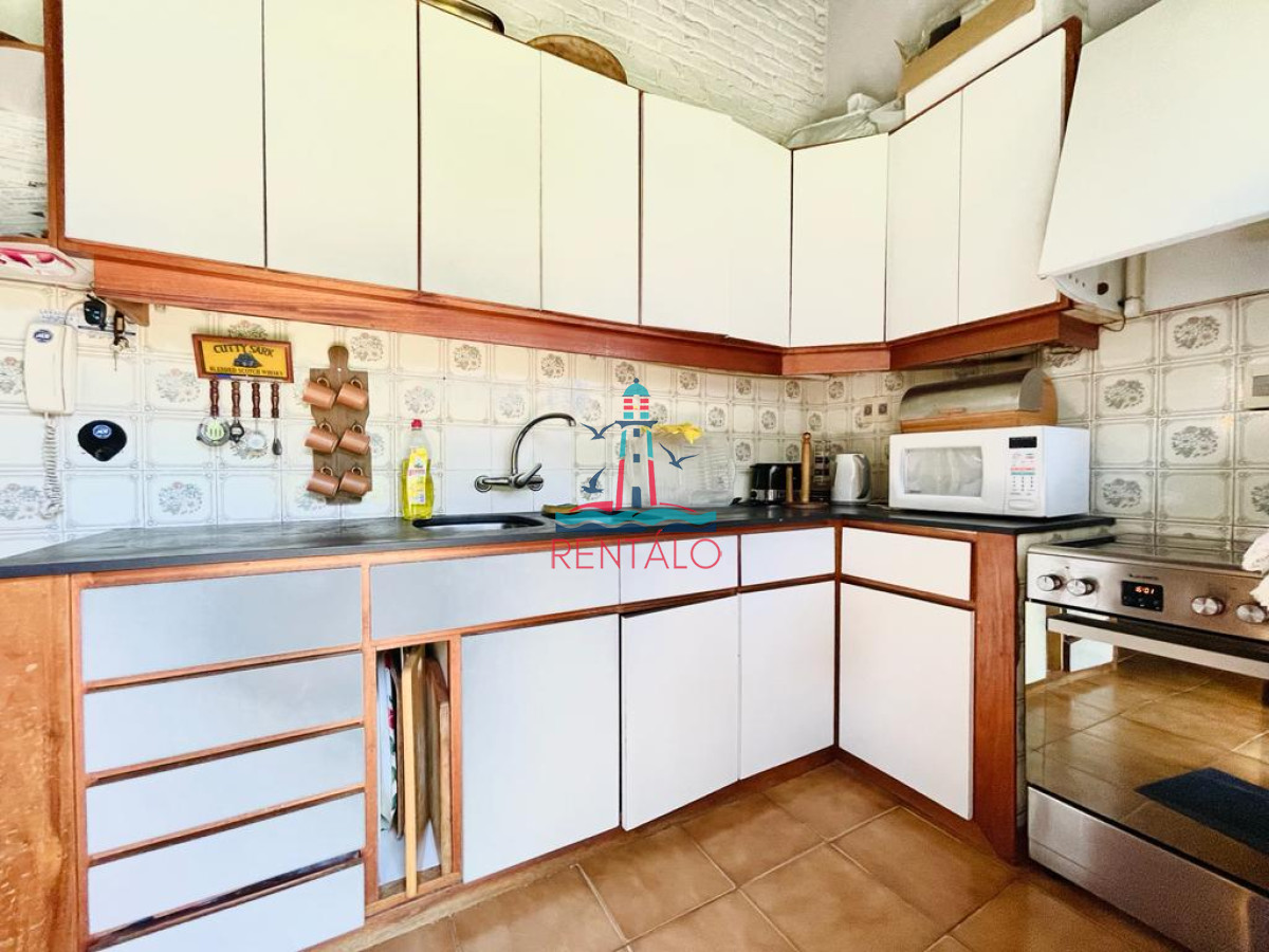 Casa ID.620 - Casa de 4 Dormitorios en Playa Mansa - Punta del Este