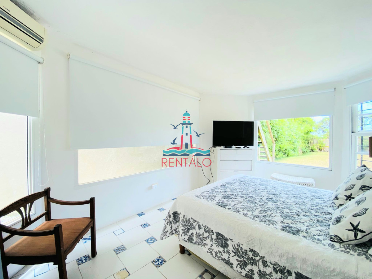 Casa ID.248 - Casa de 4 Dormitorios en Montoya, La Barra Punta del Este