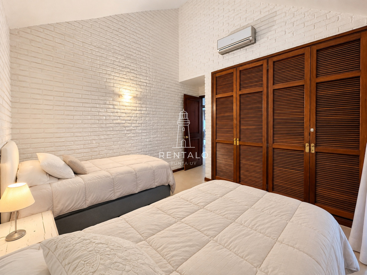 Casa ID.618 - Alquiler de casa en Punta del este 3 dormitorios 