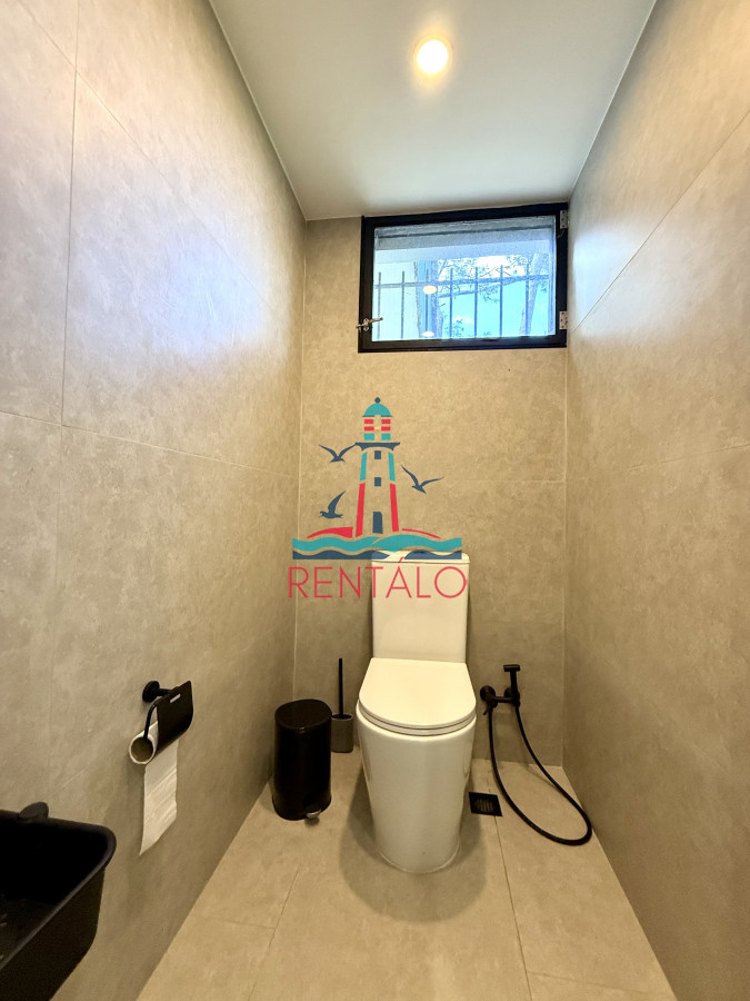 Casa ID.606 - Casa en alquiler de temporada con 4 suites más dependencia en 4500 m2 piscina y parrillero 