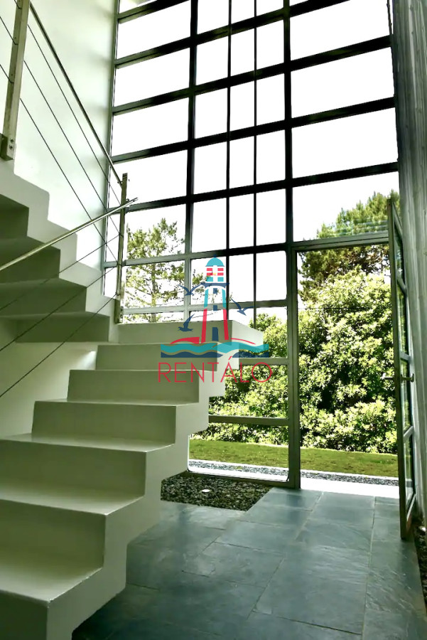 Casa ID.506 - Casa en alquiler en Manantiales punta del este 4 dormitorios con piscina