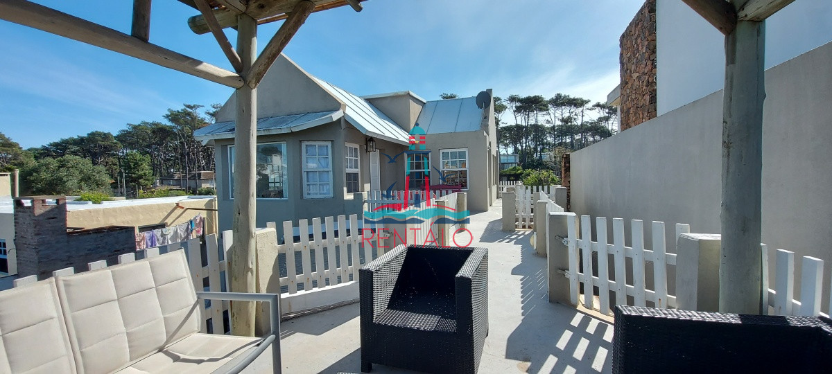 Casa ID.248 - Casa de 4 Dormitorios en Montoya, La Barra Punta del Este