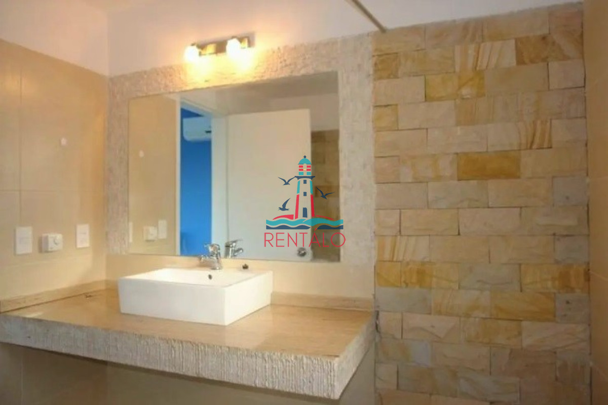 Casa ID.246 - Casa en venta de 6 Dormitorios y Piscina en Punta del Este Montoya, La Barra