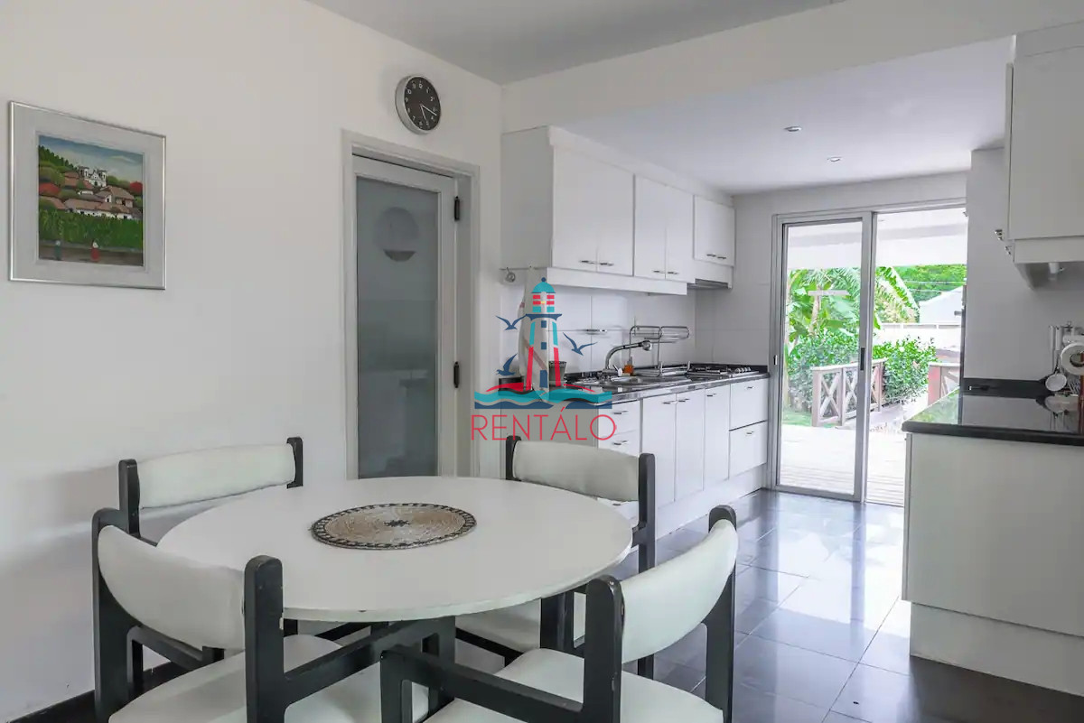 Casa ID.430 - Casa de 4 Dormitorios y Piscina en San Rafael, Punta del Este