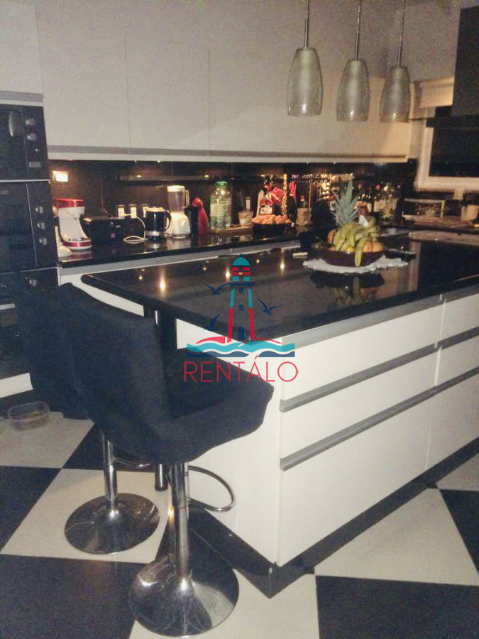Casa ID.510 - Casa de 5 dormitorios en Punta del este barrio La arbolada