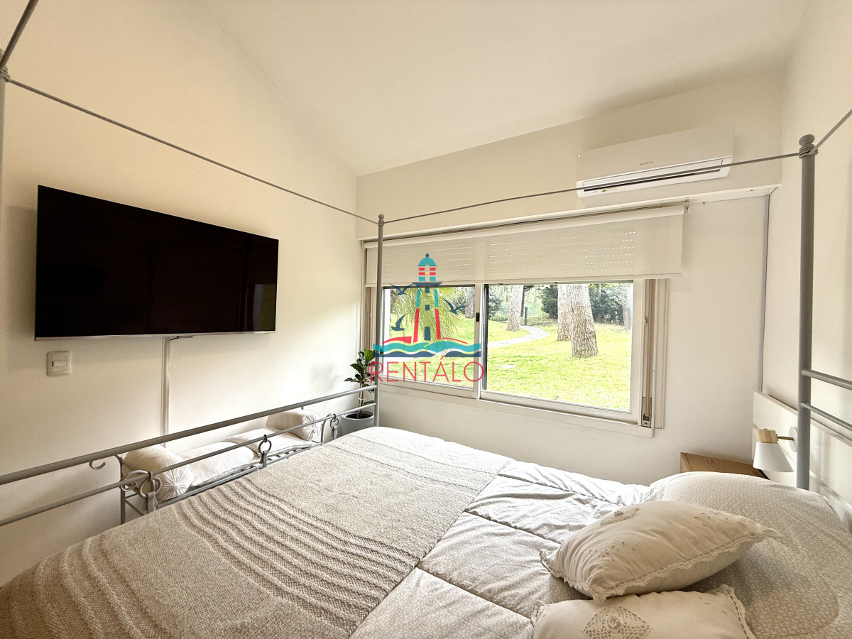 Casa ID.606 - Casa en alquiler de temporada con 4 suites más dependencia en 4500 m2 piscina y parrillero 