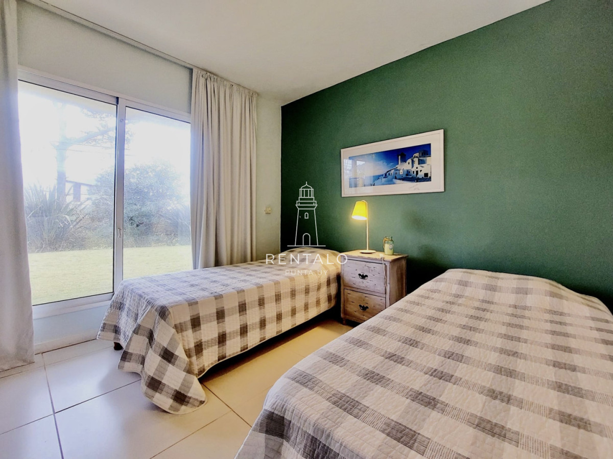 Casa ID.246 - Casa en venta de 6 Dormitorios y Piscina en Punta del Este Montoya, La Barra