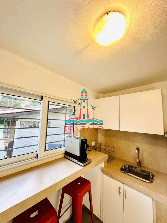 Casa ID.471 - Espectacular Casa Moderna de 5 Dormitorios con Piscina Climatizada en Alquiler de Temporada