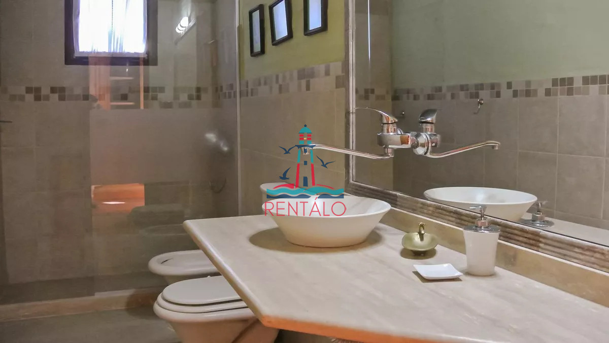 Casa ID.730 - Casa en punta del este de 5 Dormitorios, Piscina y Barbacoa en Barrio Privado, Punta del Este