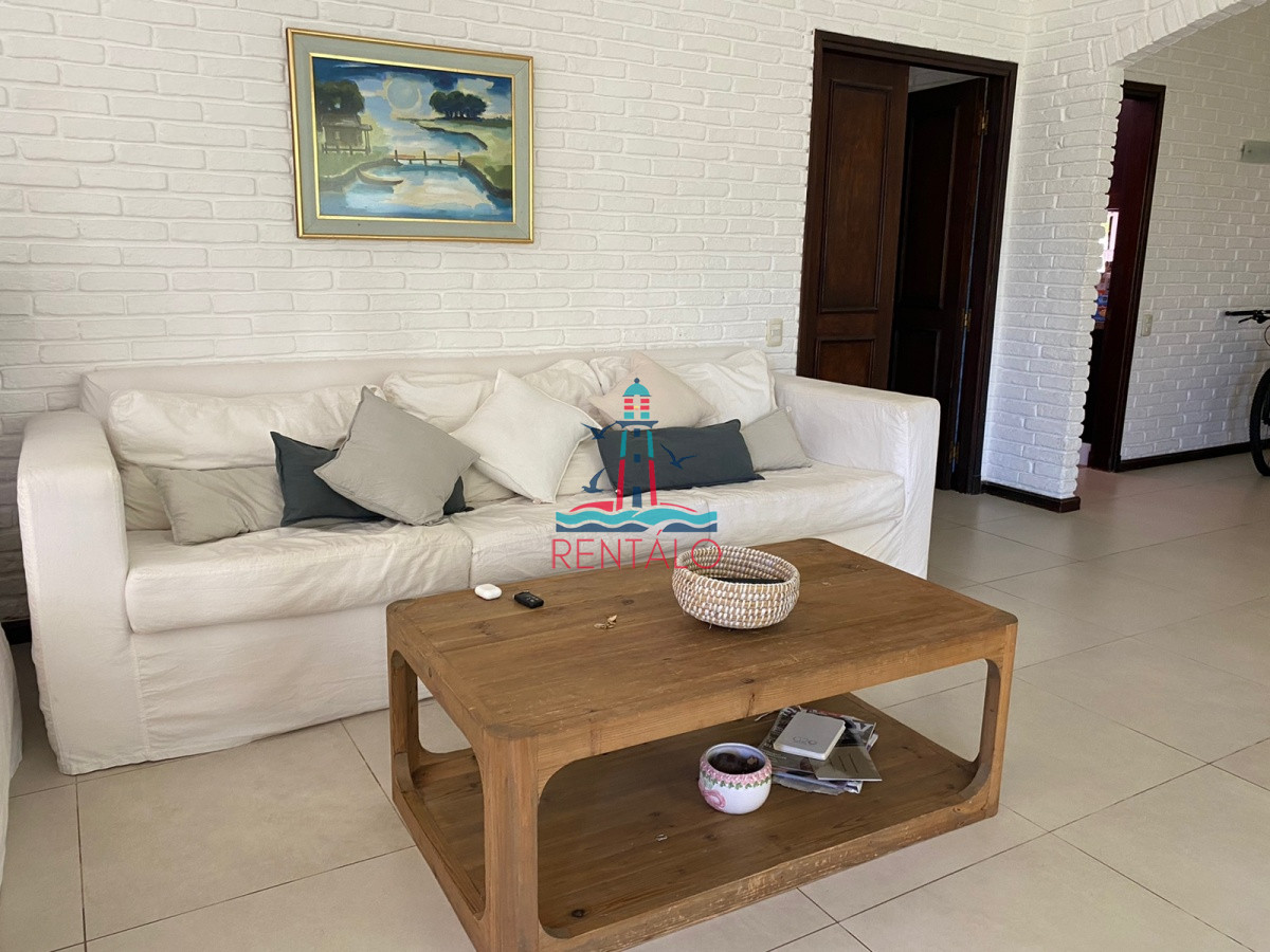 Casa ID.618 - Alquiler de casa en Punta del este 3 dormitorios 